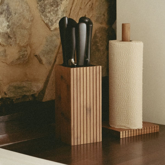 Bambusowy stojak na noże MERA